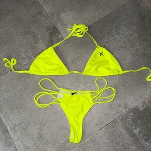 Boutine LA sour yellow set
